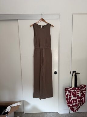 Sleeveless Drawstring Waist Jumpsuit